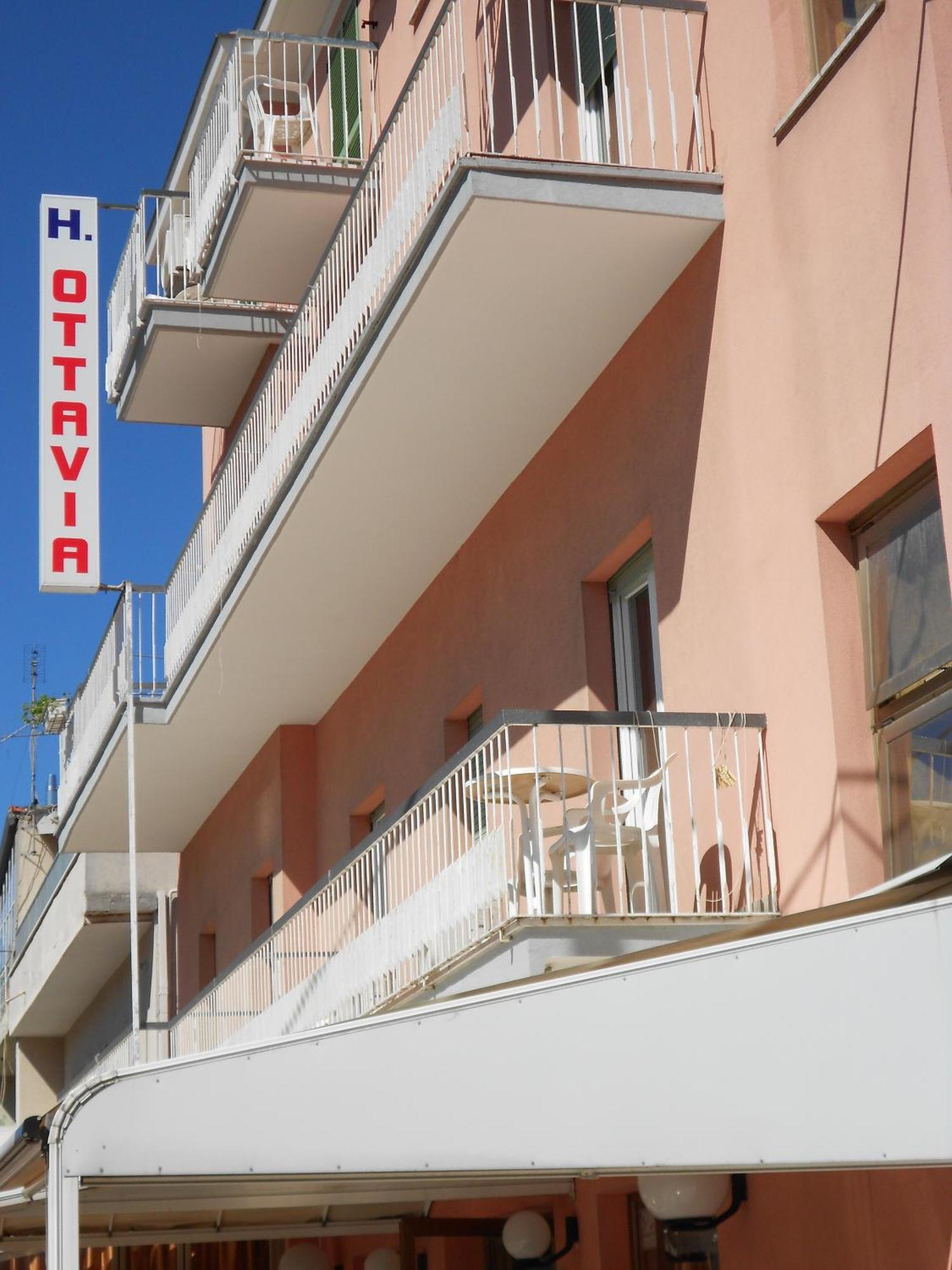 Hotel Ottavia Rimini Kültér fotó