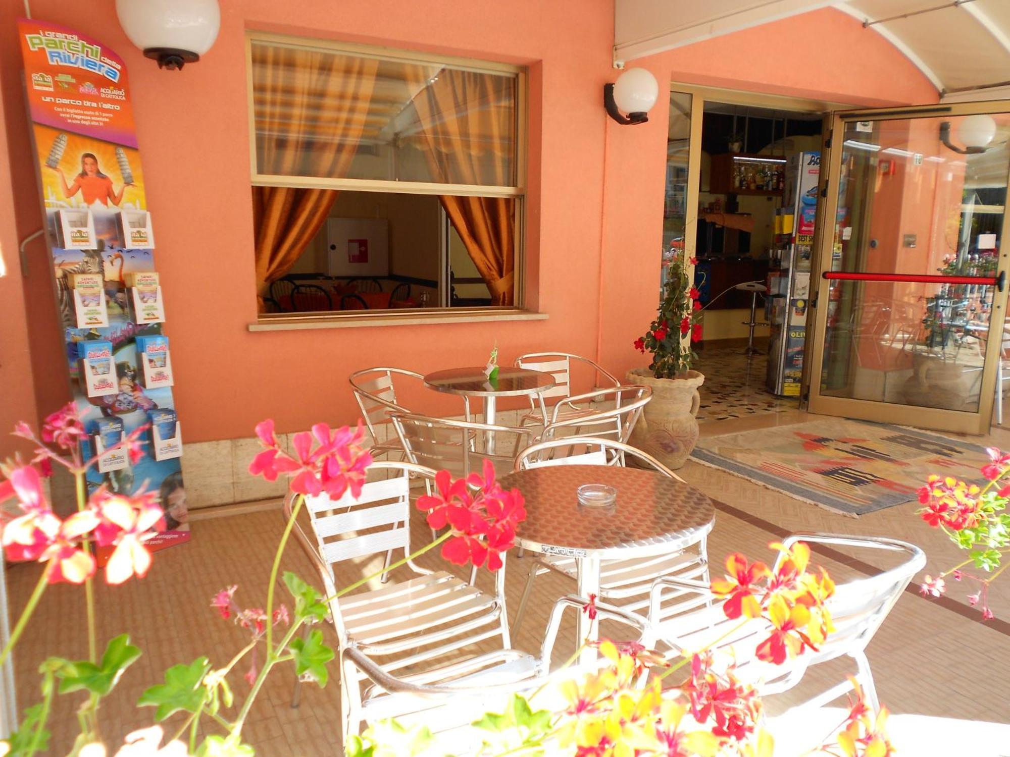 Hotel Ottavia Rimini Kültér fotó