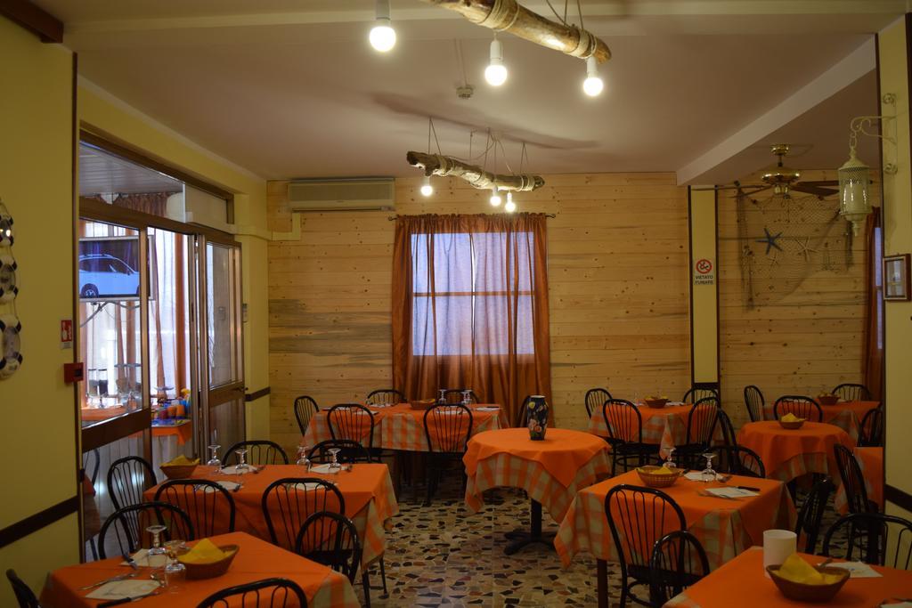 Hotel Ottavia Rimini Kültér fotó