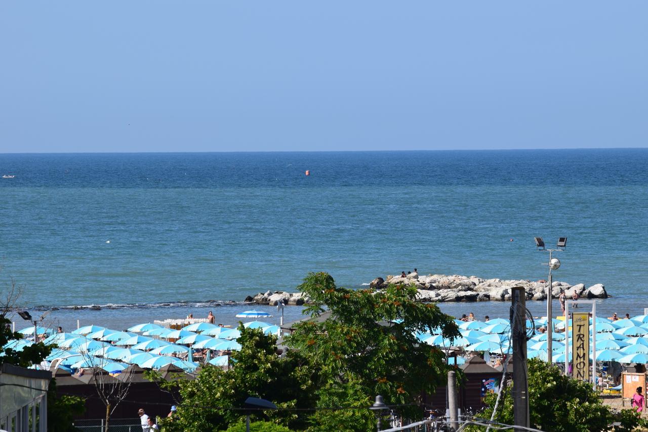 Hotel Ottavia Rimini Kültér fotó